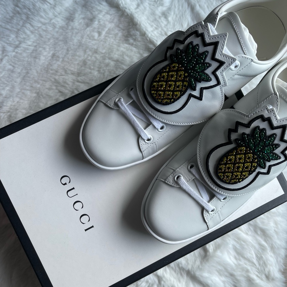Gucci Ace Sneakers with Pineapple (detachable) Size 39.5 new with box